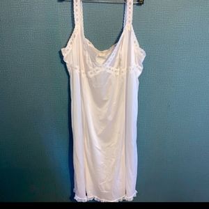 Vintage Full Slip Lingerie White With Lace Pin-Up 50s Retro Housewife Vibe XL/1X